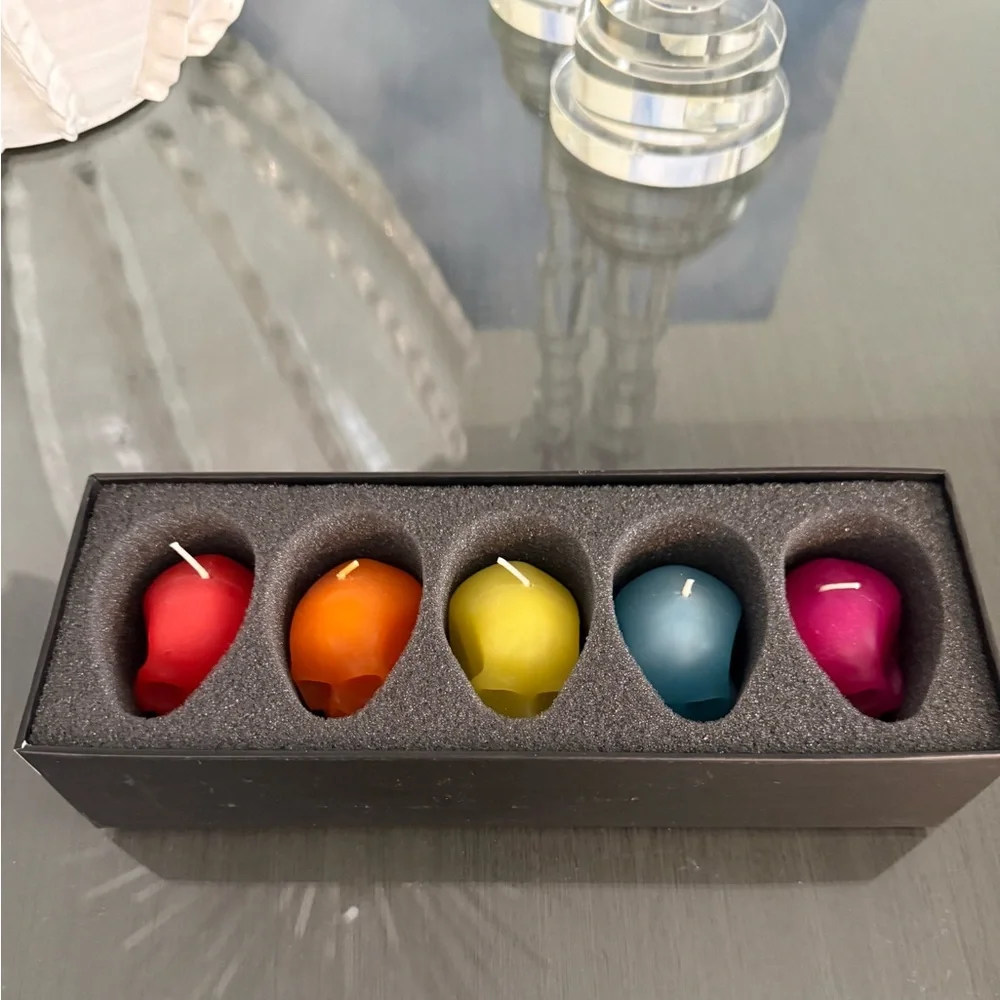 New in box Memento Mori Collection rainbow skull candles